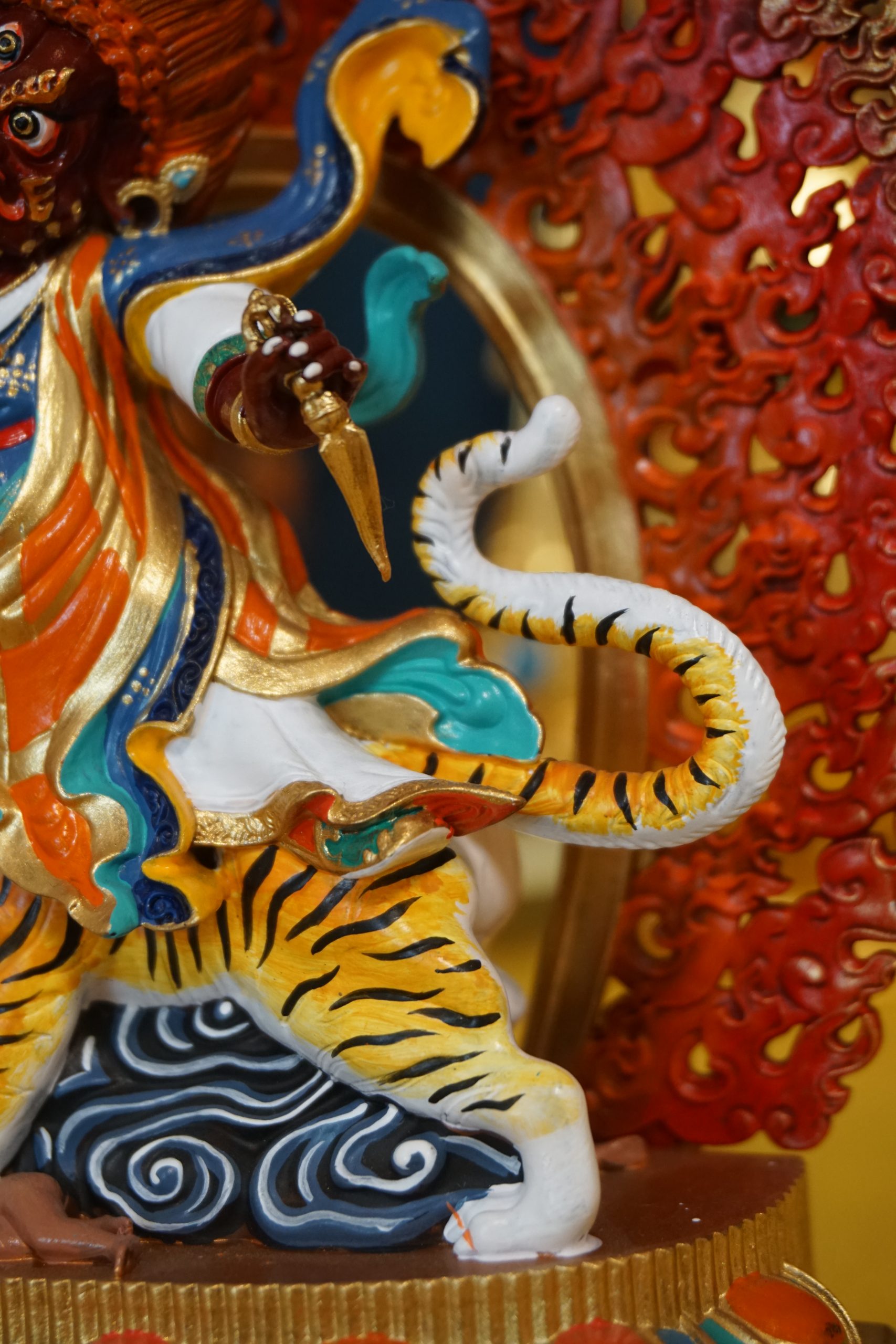 微信图片_20260807145242_241_11 Wrathful Guru Padmasambhava Statue – Hand-Painted Copper Tibetan Buddhist Sculpture (15cm)